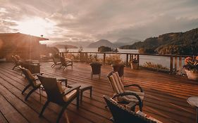 West Coast Wilderness Lodge